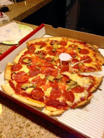 Berlin East of Chicago Pizza